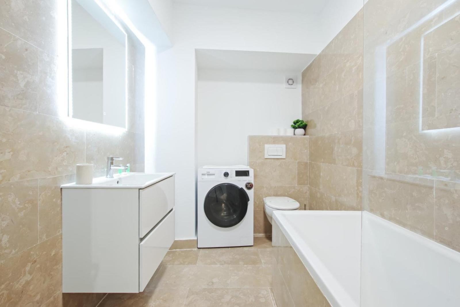 Himson-Blue Apartament Ιάσιο Εξωτερικό φωτογραφία