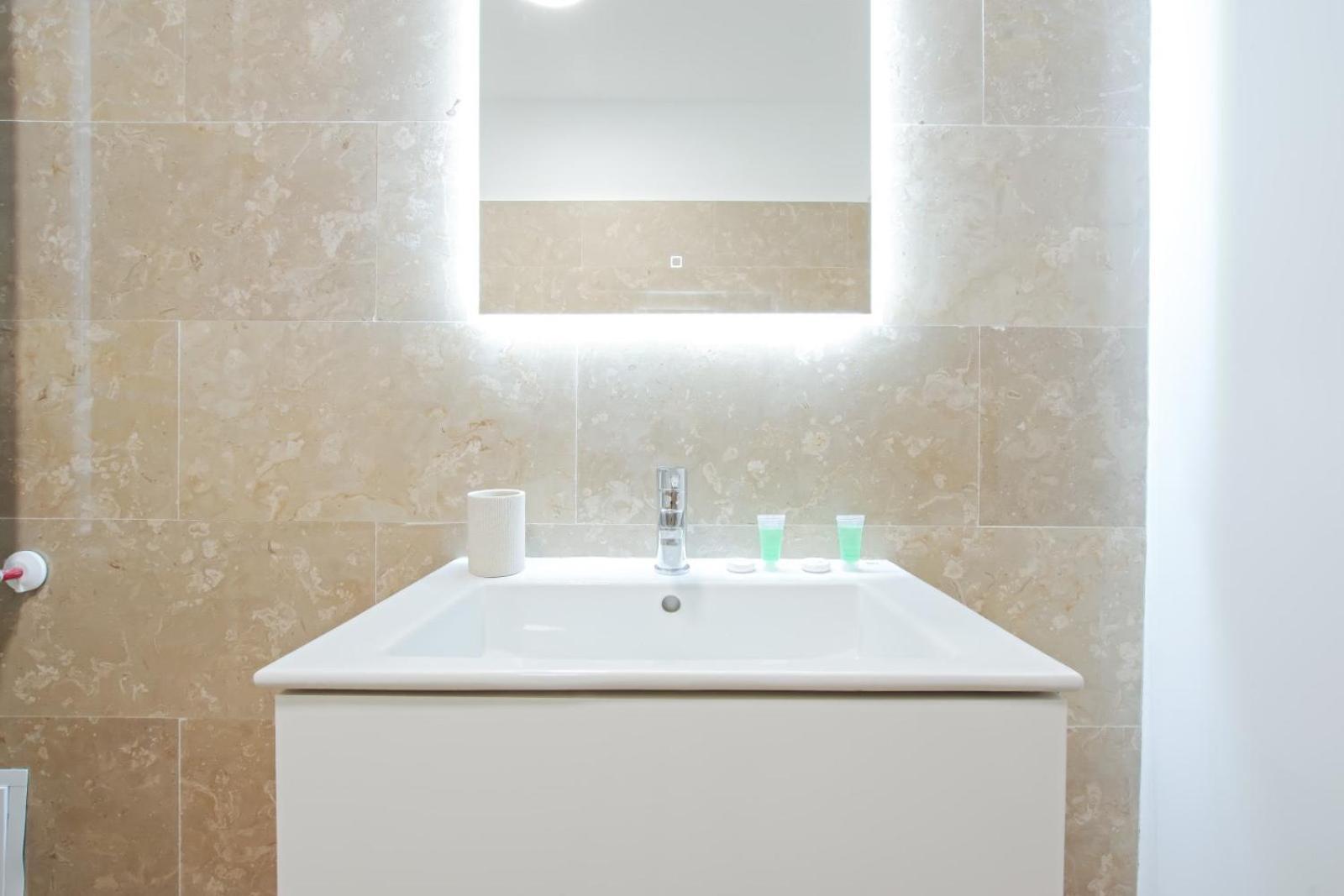 Himson-Blue Apartament Ιάσιο Εξωτερικό φωτογραφία