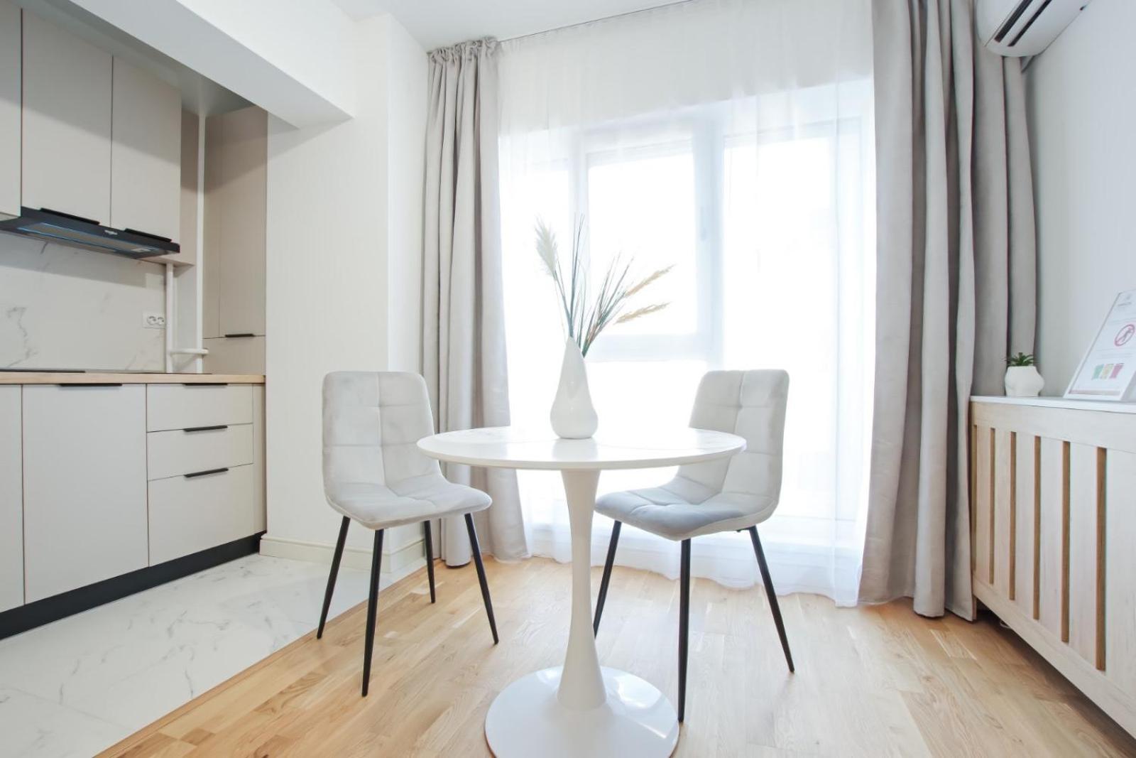 Himson-Blue Apartament Ιάσιο Εξωτερικό φωτογραφία