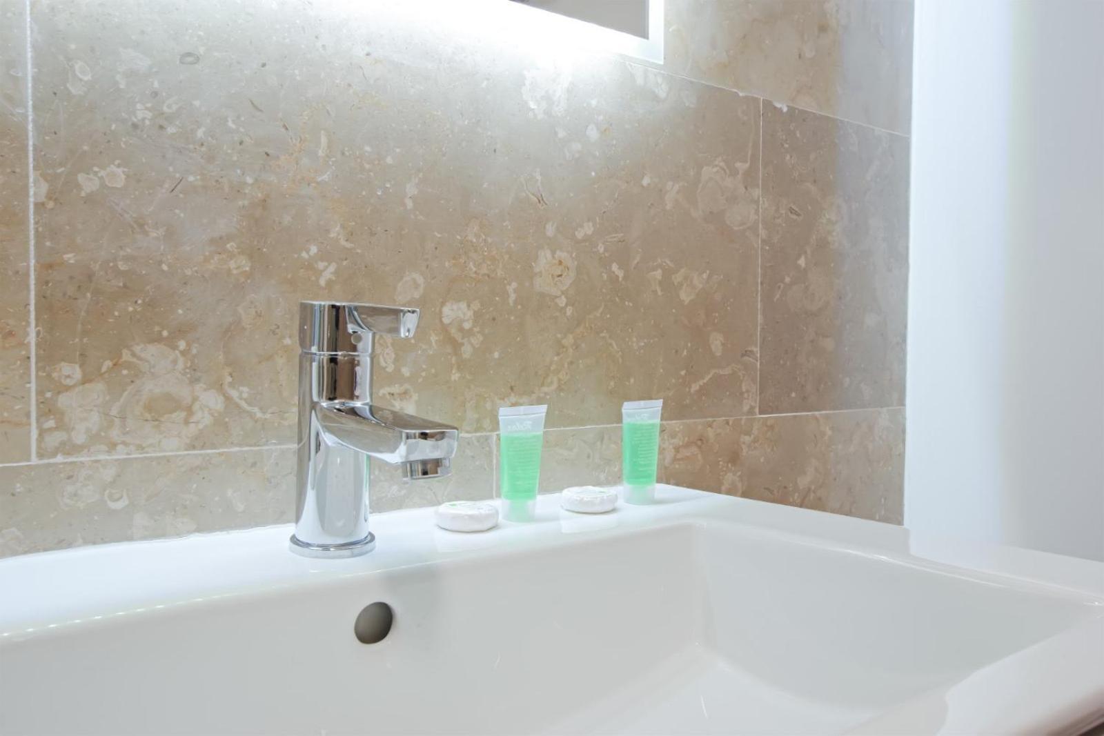 Himson-Blue Apartament Ιάσιο Εξωτερικό φωτογραφία